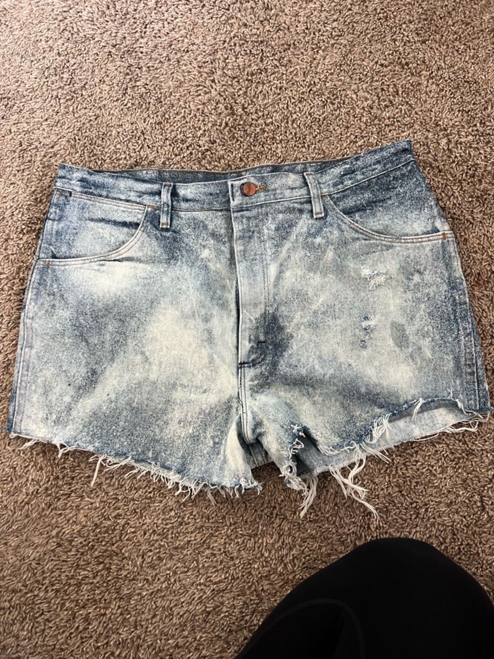 Wrangler Light Blue Acid Wash Denim Cutoff Shorts